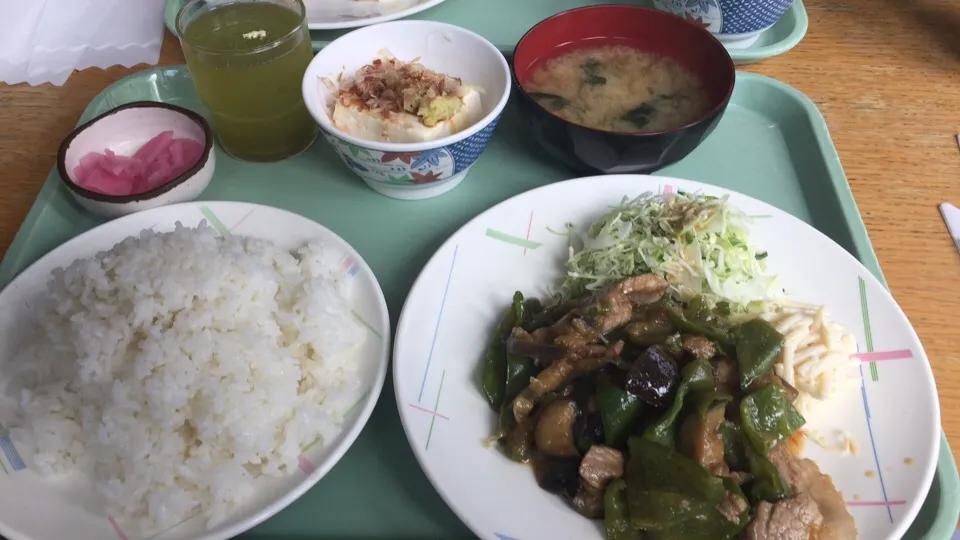 茄子とピーマンと豚肉味噌炒め定食 610円|おっちさん