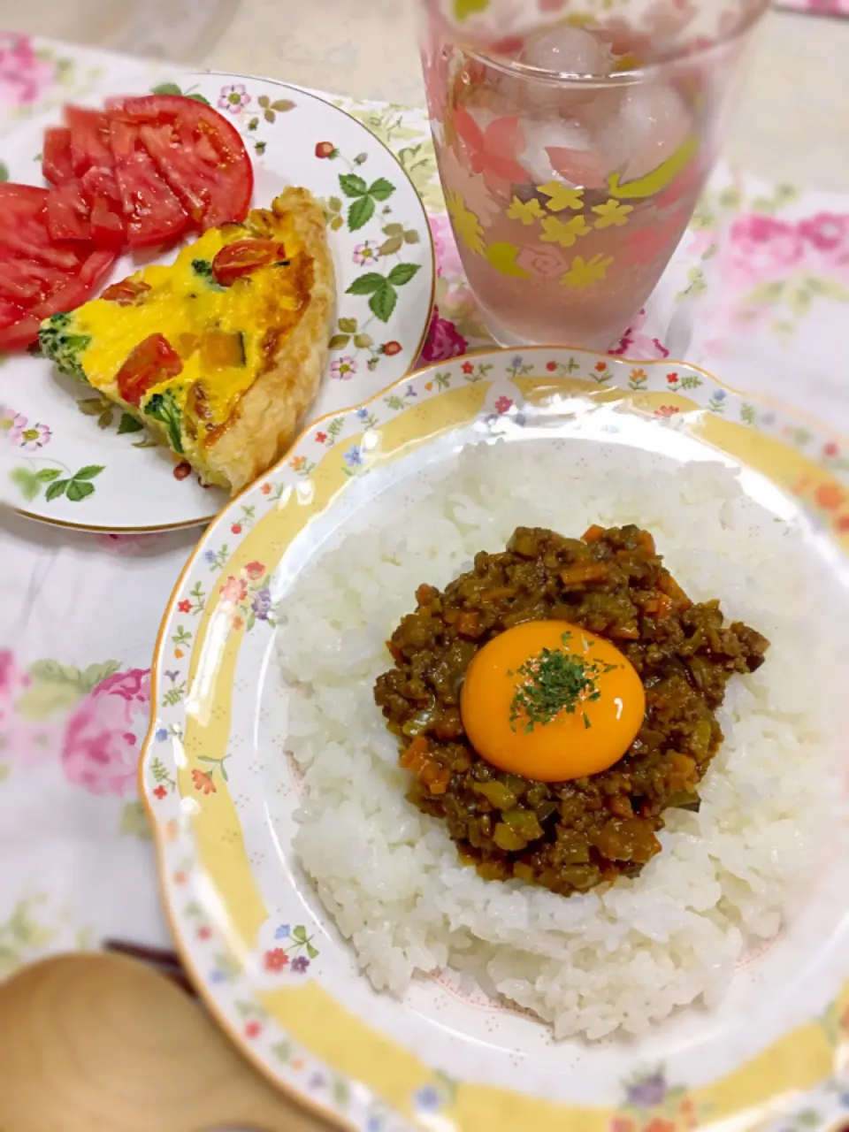 ドライカレー&キッシュ♡|まかろんさん