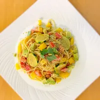 夏野菜とアボカドの冷製ごまパスタ|コビさん