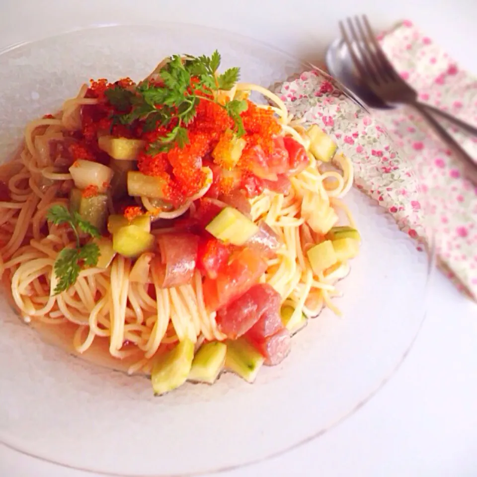 夏野菜とまぐろの冷製パスタ🍝💕|miffy・x・さん