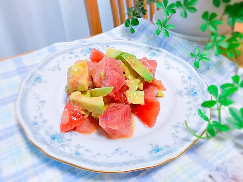 桜央里さんの料理 マグロとアボカドのセビーチェ(*˙˘˙*)❥❥#マグロ #アボカド|えいぽんさん