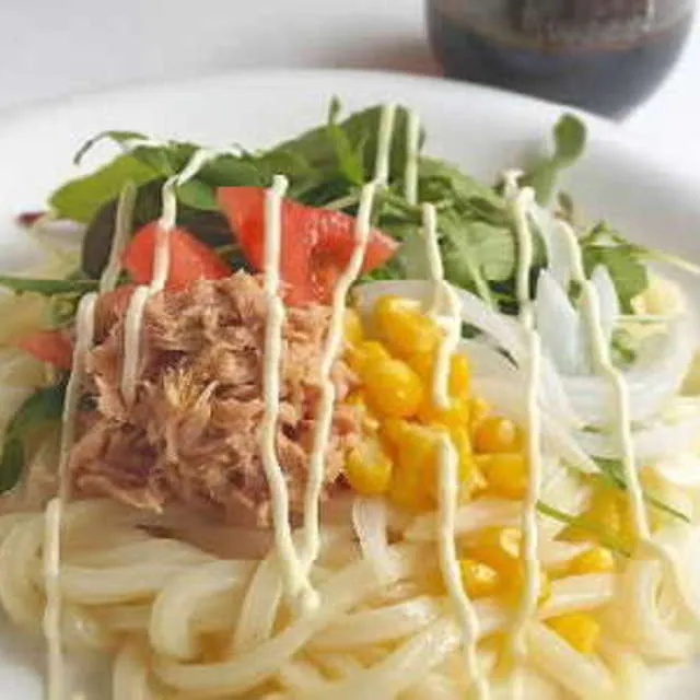 Mominさんのツナサラダうどん #レシピブログ #RecipeBlog|レシピブログさん