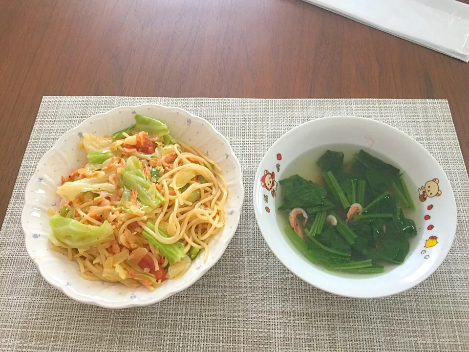 桜エビのパスタ
桜エビとほうれん草スープ|浜@ちゃんさん