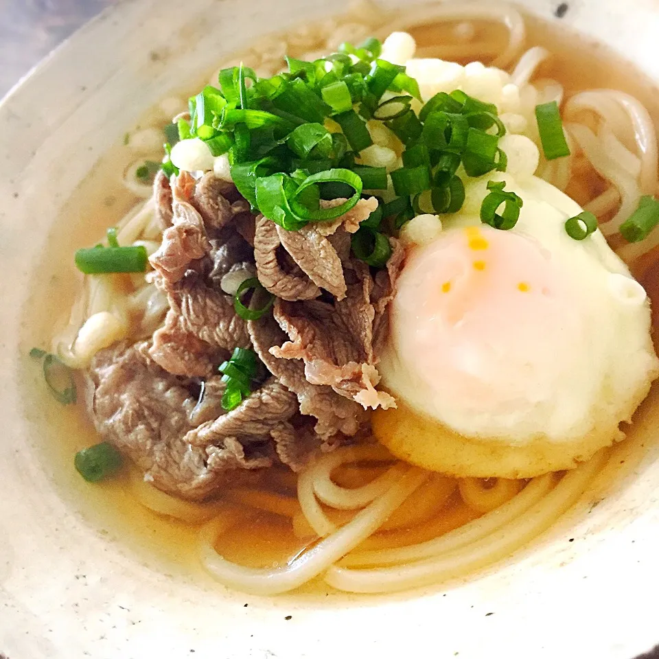 Snapdishの料理写真:稲庭うどんで、肉うどん‼️|アッツさん