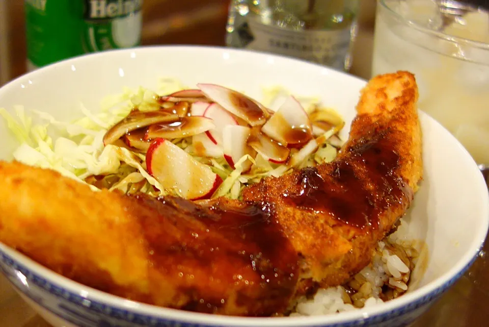 サーモンカツ丼 !|バジル🌿さん