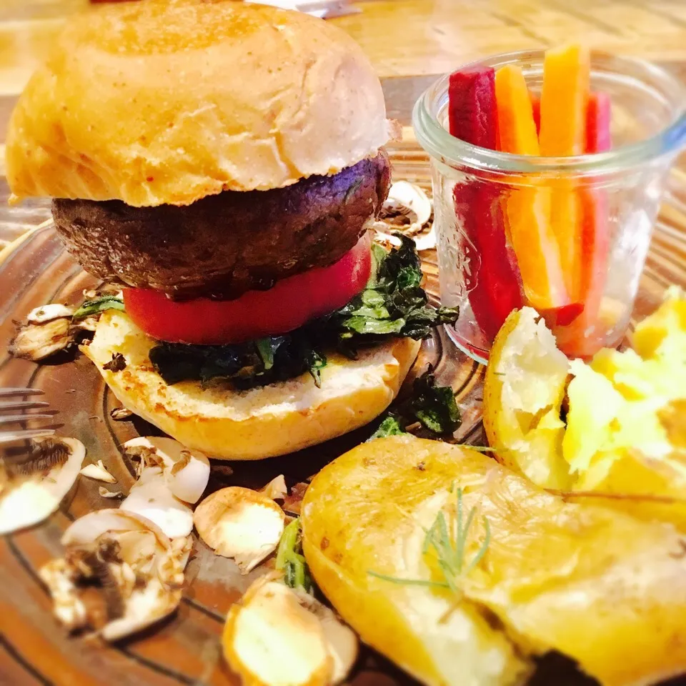 Portobello mushroom and kale burger @ Mr. Farmer|Maymayさん