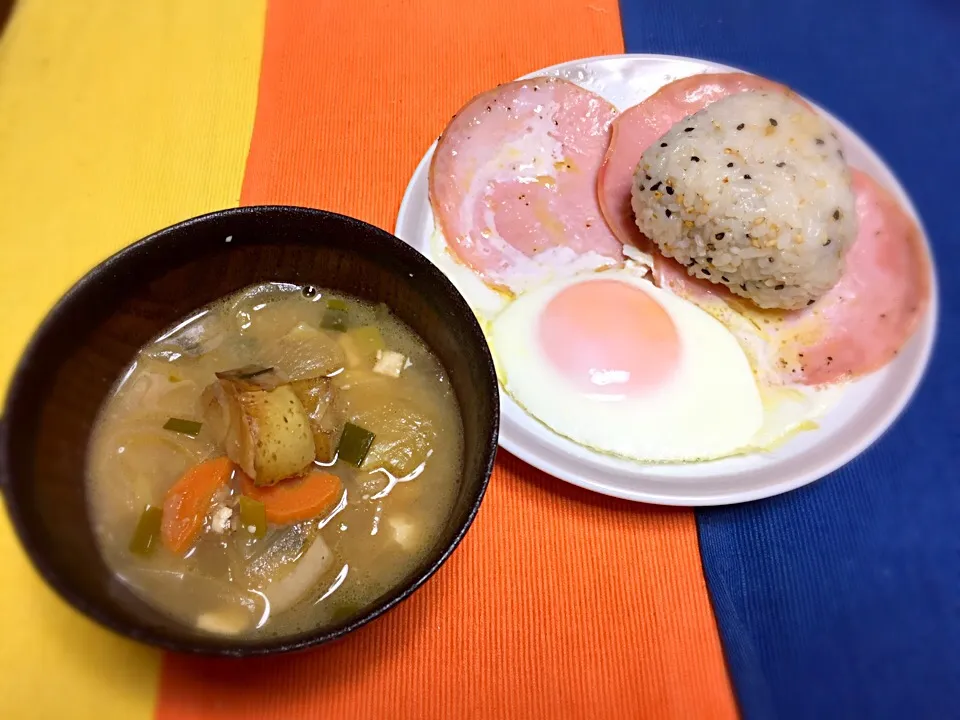 じじいの朝食！
たまに『和』(^^)|Yukihiko Ishidaさん