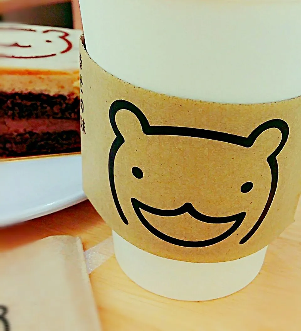 coffee... #bear #ohsocute #cute #bear #coffee #yum #yummy #good #happy|princessjoさん