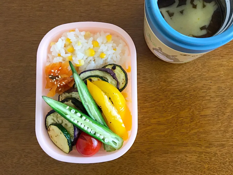 とうもろこしご飯のカレー弁当|uchanさん