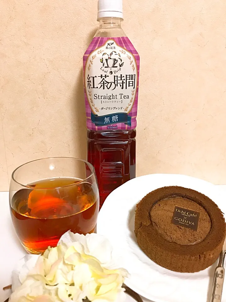 UCC上島珈琲 『紅茶の時間×Uchi Cafe Sweets×GODIVA』で優雅なTea Time♡|Mikiさん