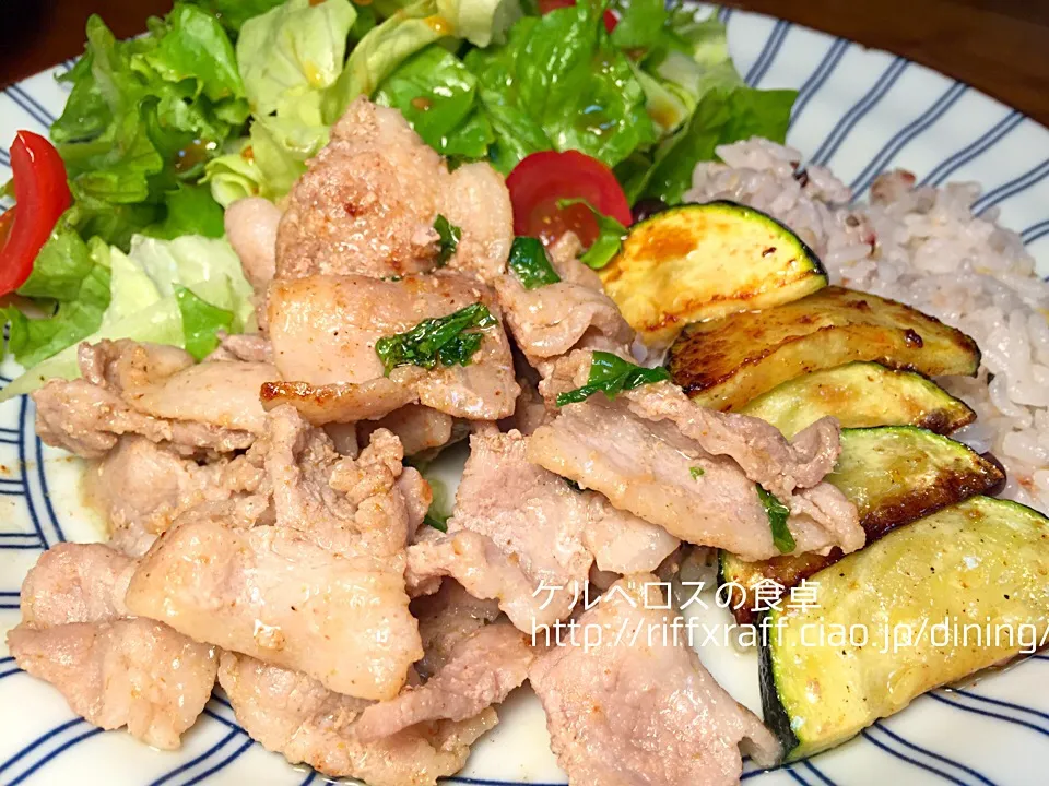 豚バラの大葉炒めでワンプレート晩ご飯|門乃ケルコさん