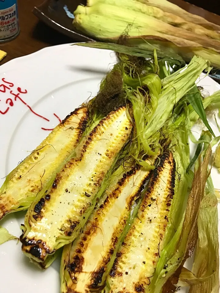 ヤングコーンのグリル焼きとフライパンオリーブ油焼き|☆Chai☆さん