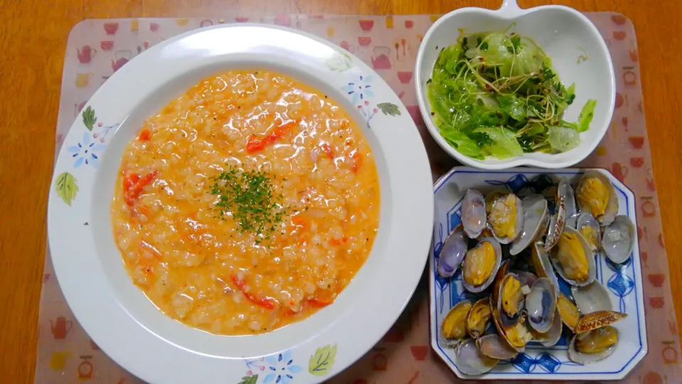 ６月１日　蟹缶とトマトでリゾット　あさりの酒蒸し　サラダ|いもこ。さん