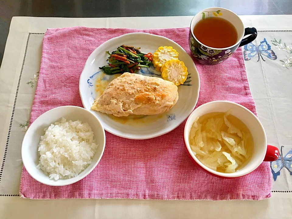 鶏胸肉のしっとりレモンバターソテーのご飯|みよさん