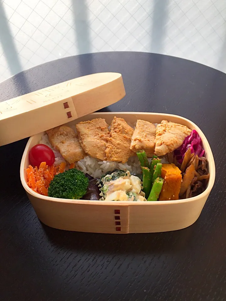 Snapdishの料理写真:息子弁当☆|makoryuneさん