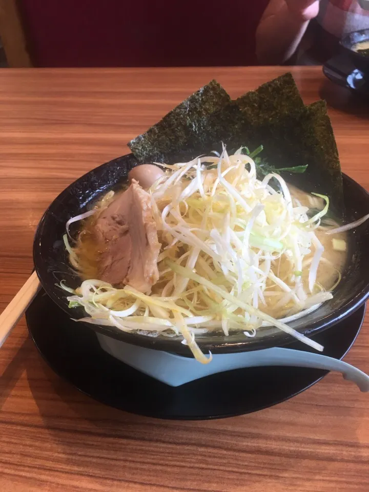 ラーメン、ネギ増し、麺、硬め、味、濃い目、脂、大目|Hajime Sakaiさん