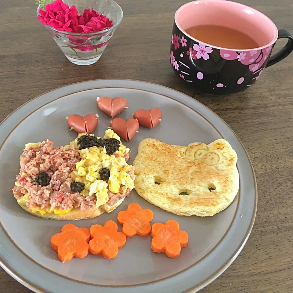 hello kitty toast|jjctさん