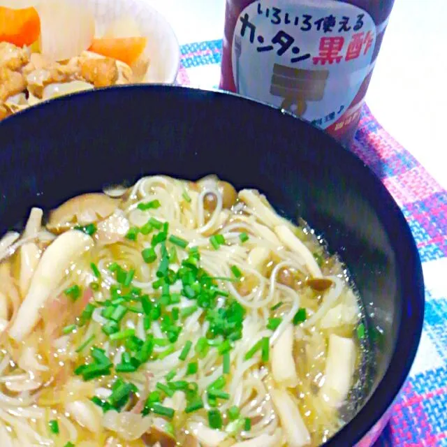 手羽元煮込みの煮汁で、あったかにゅうめん🌟|ほんださんさん