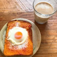 トマト食パン卵のっけて焼いたやつ|Ryokoさん