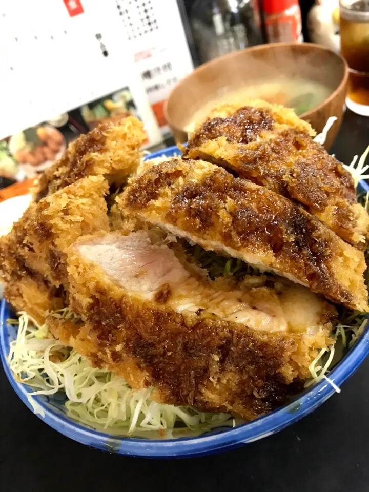 ✨漢のソース丼っ✨|中さんさん