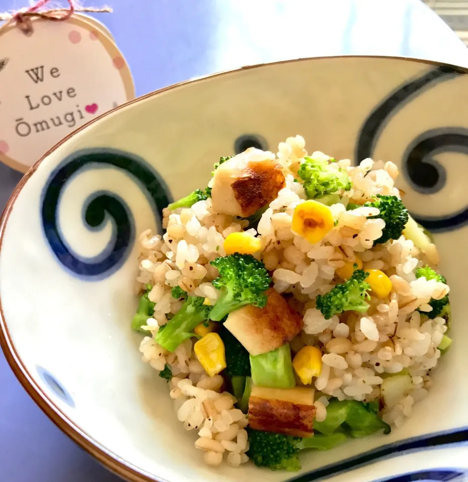 昼ごはん もち麦ごはん🌾で、ブロッコリーチャーハン|砂雪さん