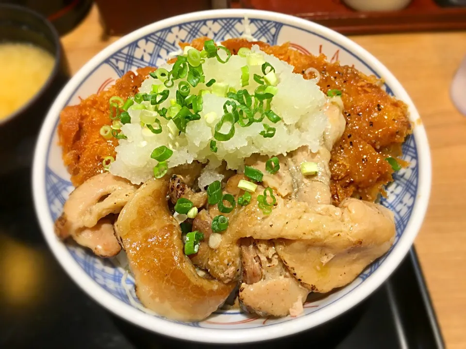 豚カルビの合い盛りカツ丼|きっしーさん