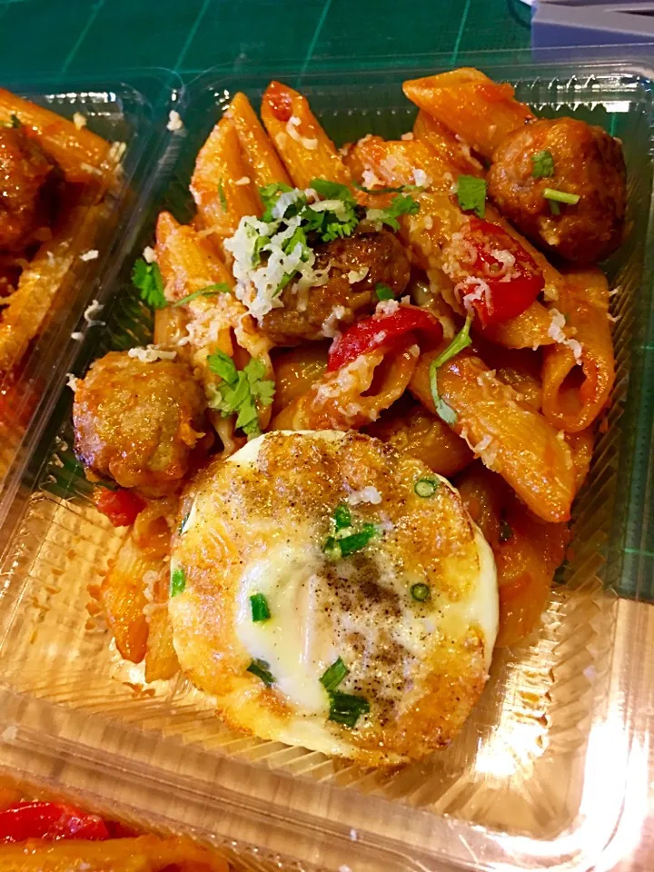 Penne' meatball and baked egg|ครัวอิอ้วน... Chubby Cookさん