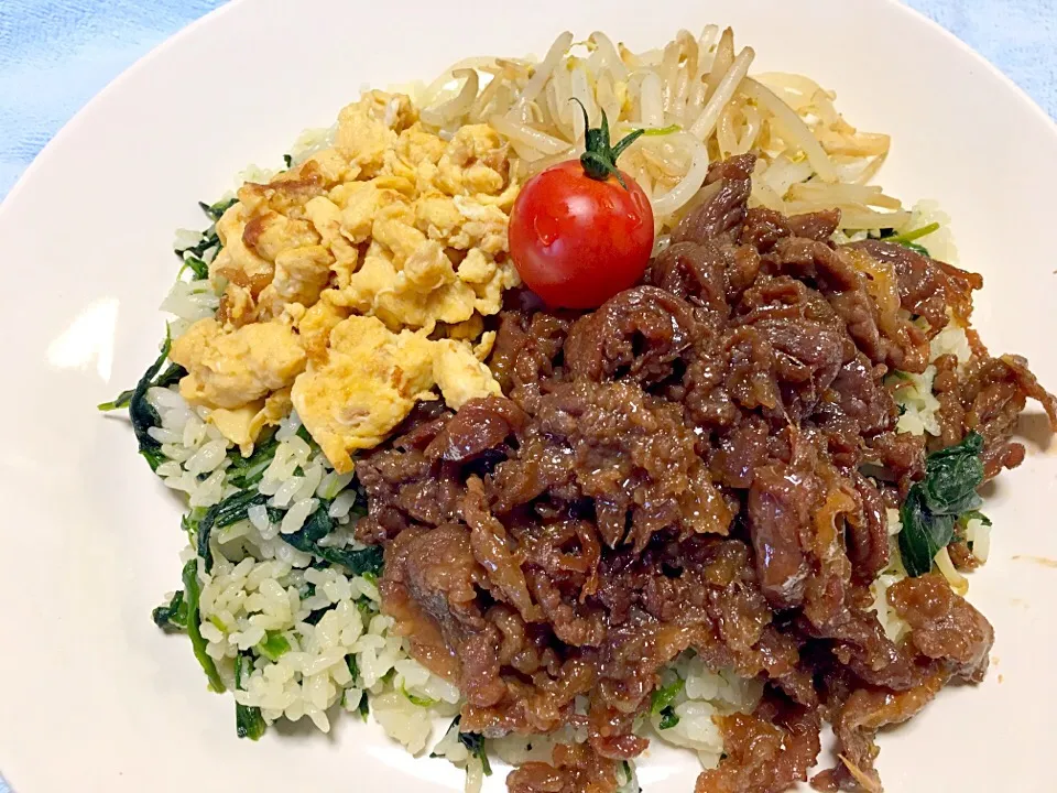 💪🏻スタミナ丼😋|あっこさん