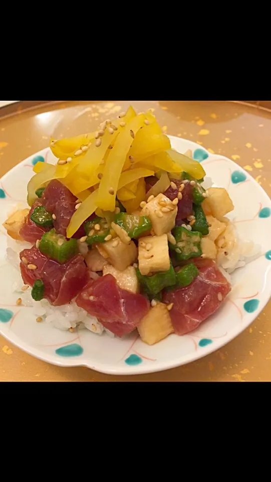 Snapdishの料理写真:まぐろのネバネバ丼⁉️|ｋｚｓｙｋさん