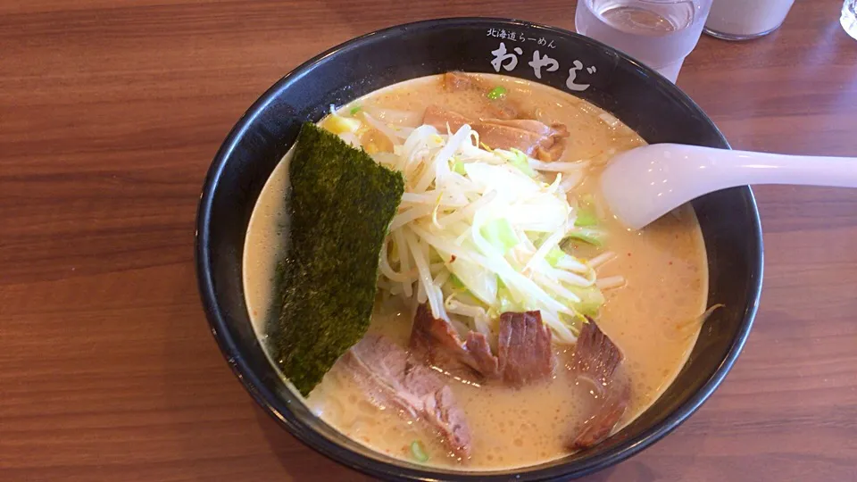 Snapdishの料理写真:おやじ麺#おやじ #北海道らーめん#おやじ麺|ケンケンさん