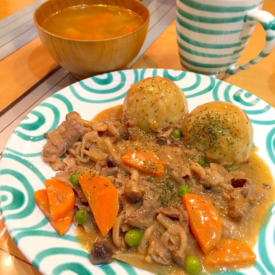 Snapdishの料理写真:🇦🇹Semmel Knödel でオーストリア風夜ごはん😋🇦🇹|moyukitaさん