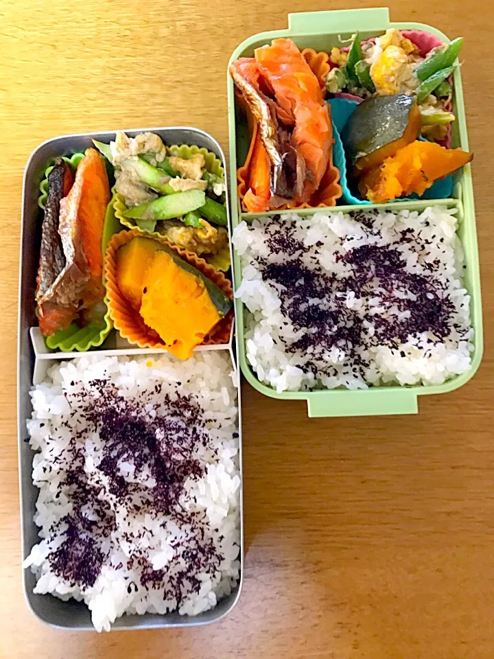 Snapdishの料理写真:かぼちゃのバター醤油煮としゃけ弁。パパママ仕事弁当。|めぐりんさん