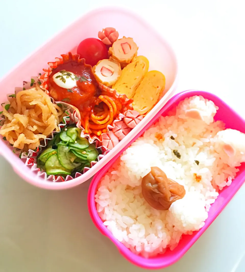 Snapdishの料理写真:2017/06/15 娘ちゃんの小4遠足弁当！すみっこぐらし風♪|愛華さん