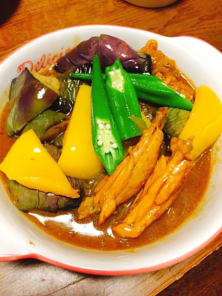 Snapdishの料理写真:鶏手羽中のヨーグルトカレー🍛🐔|ももこさん