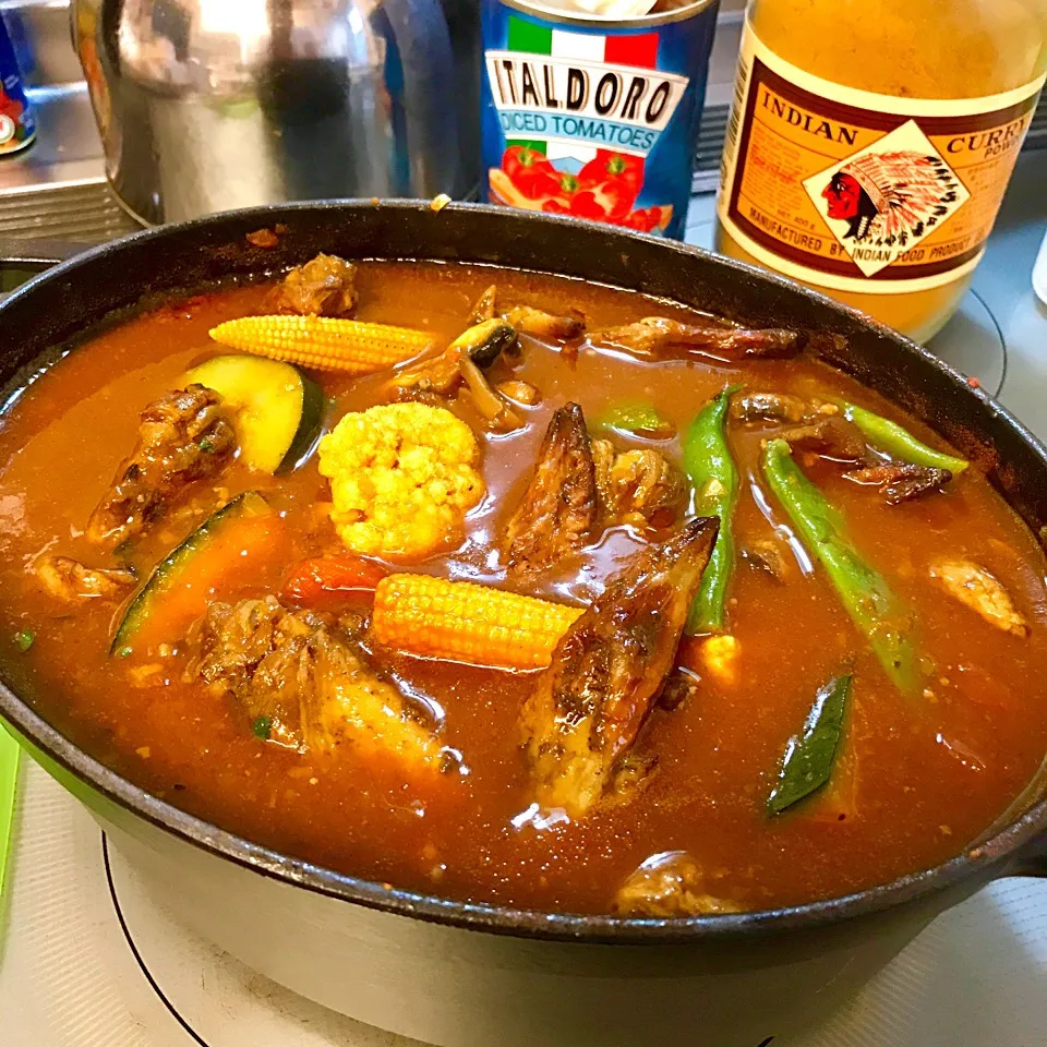 リメイク料理「ジャマイカ風カレー」昨日のジャークチキン、バーニャカウダの野菜などを使いました❣️|Tomiko Muramatsuさん