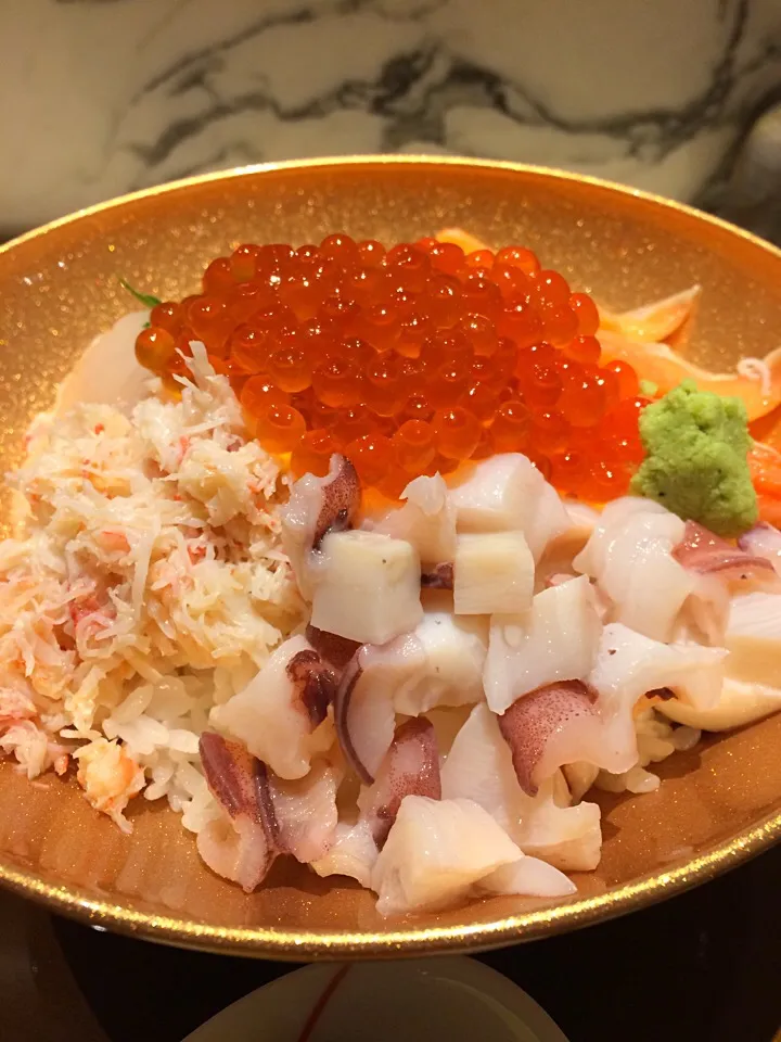 Snapdishの料理写真:北海海鮮丼♫|けんけんさん