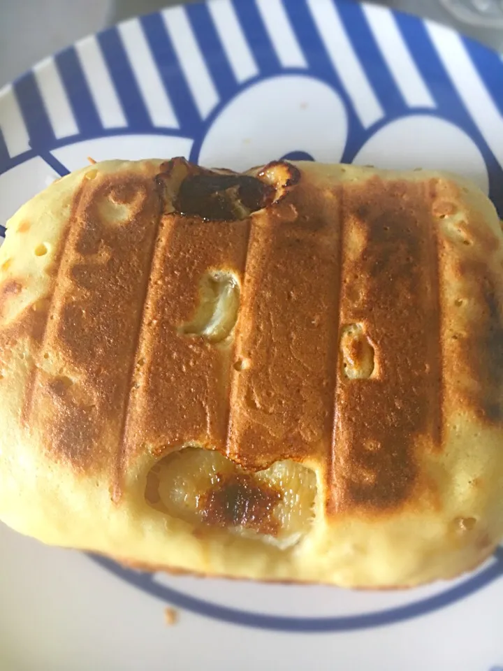 ホットサンドでホットケーキ🥞😁✌️|Ayakoさん