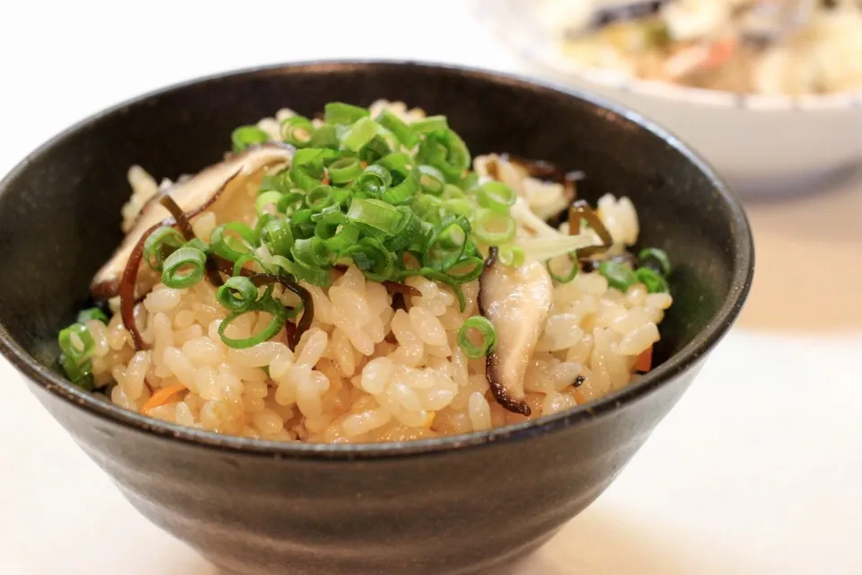 今日の夕飯は、豚バラと塩昆布のごはん|sono.kさん