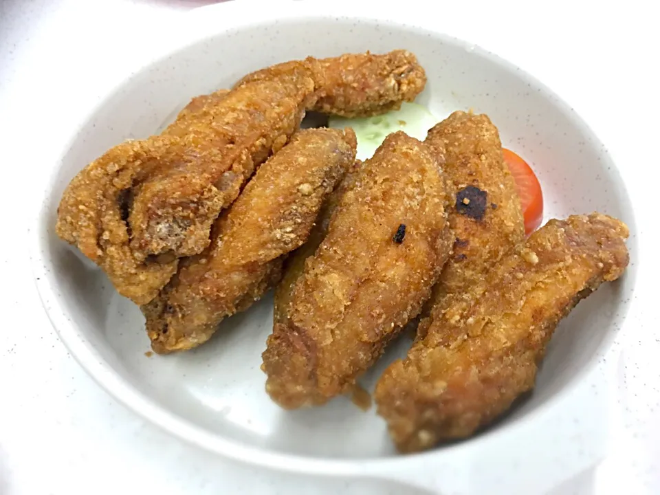 Chicken wings... #虾酱鸡 #delicious #yum #yummy #hungry|princessjoさん