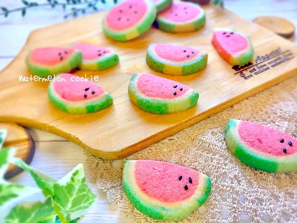 Snapdishの料理写真:すいかクッキー🍉|yumiさん