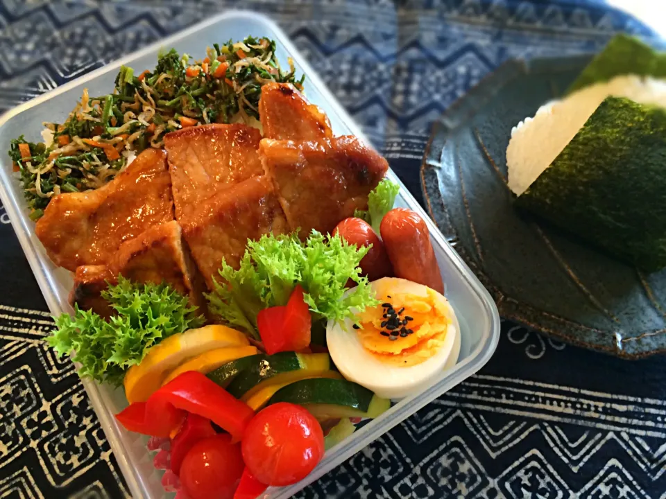 Snapdishの料理写真:高校長男部活弁当⚾️～47
いいだし、いい鰹節。ヤマキさんの料理 白だし浅漬けバジルレモン風味を入れて|mashaさん