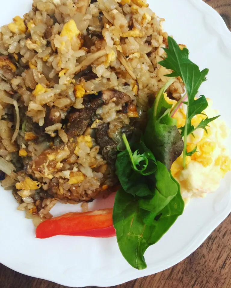 Snapdishの料理写真:Fried Rice 炒飯|jamieさん