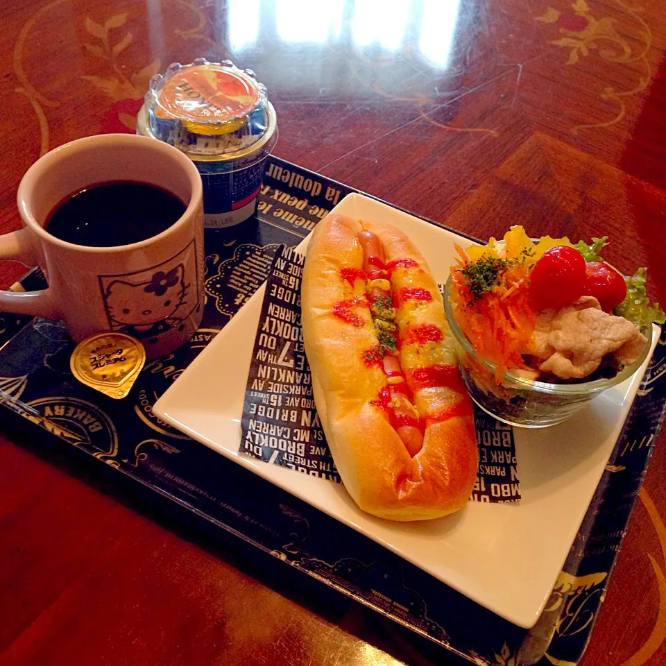 今日の朝ごパン(๑´ڡ`๑) お弁当はお休み(*´ω｀)o|ちゃたままさん