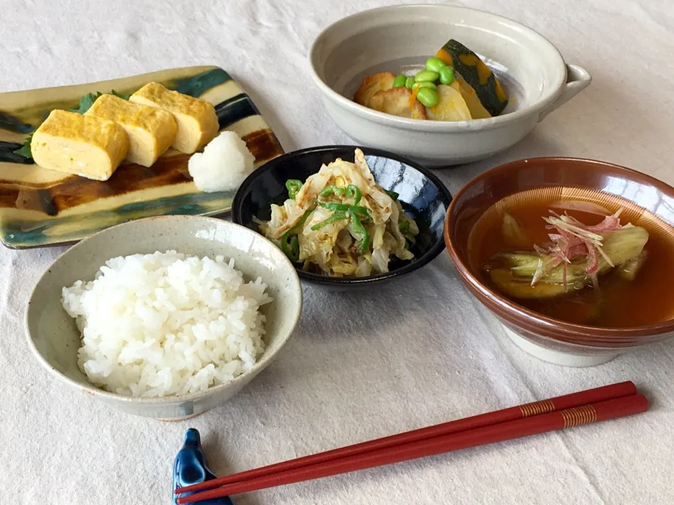 Snapdishの料理写真:厚焼き玉子の練習を兼ねた一汁三菜！#宿題のために作ったごはん|Namiko Kanoyaさん