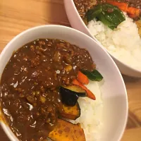 夏野菜のキーマカレー❤️|❤️みぃ❤️さん