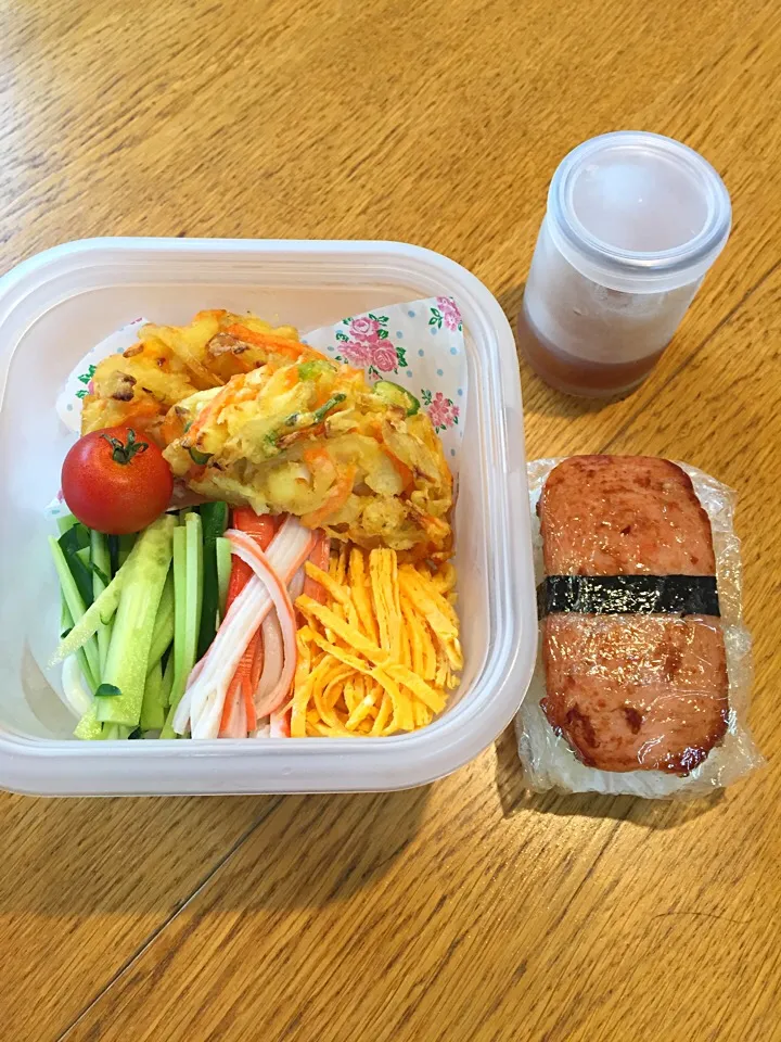 高校生息子のお弁当  かき揚げうどん弁当デビュー|まつださんさん