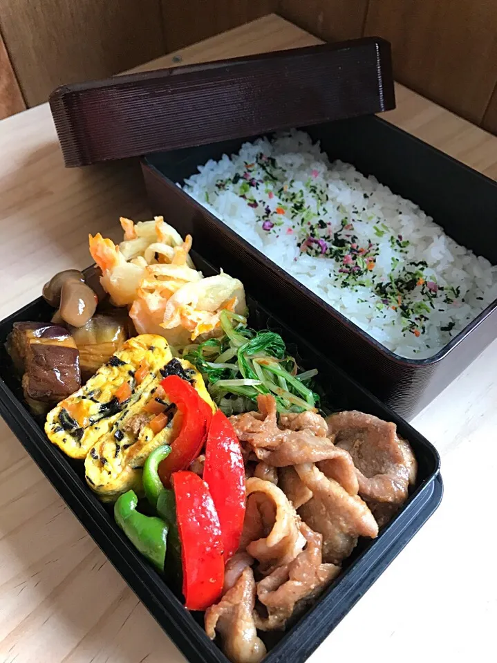 Snapdishの料理写真:豚焼肉弁当|二キィさん