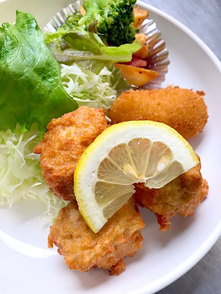 鶏挽肉と海老すりおろし蓮根の揚げ団子|学食おばちゃんさん