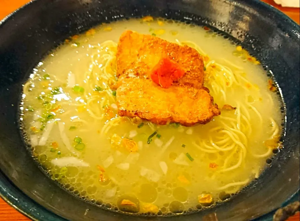 軍鶏水炊ラーメン|哲さん