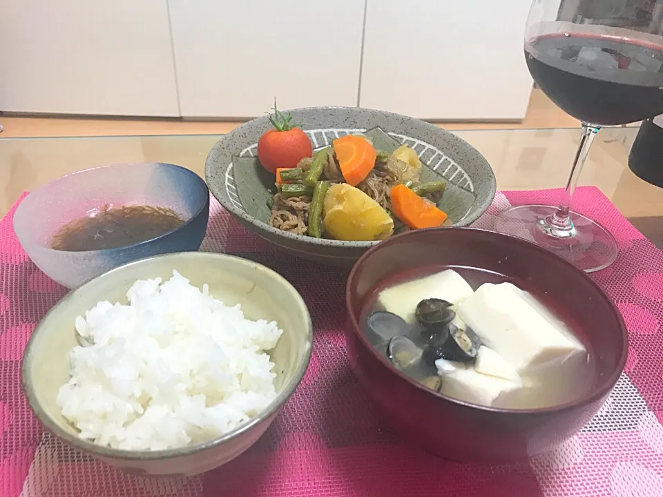 肉じゃが、モズク、シジミの味噌汁|orinさん